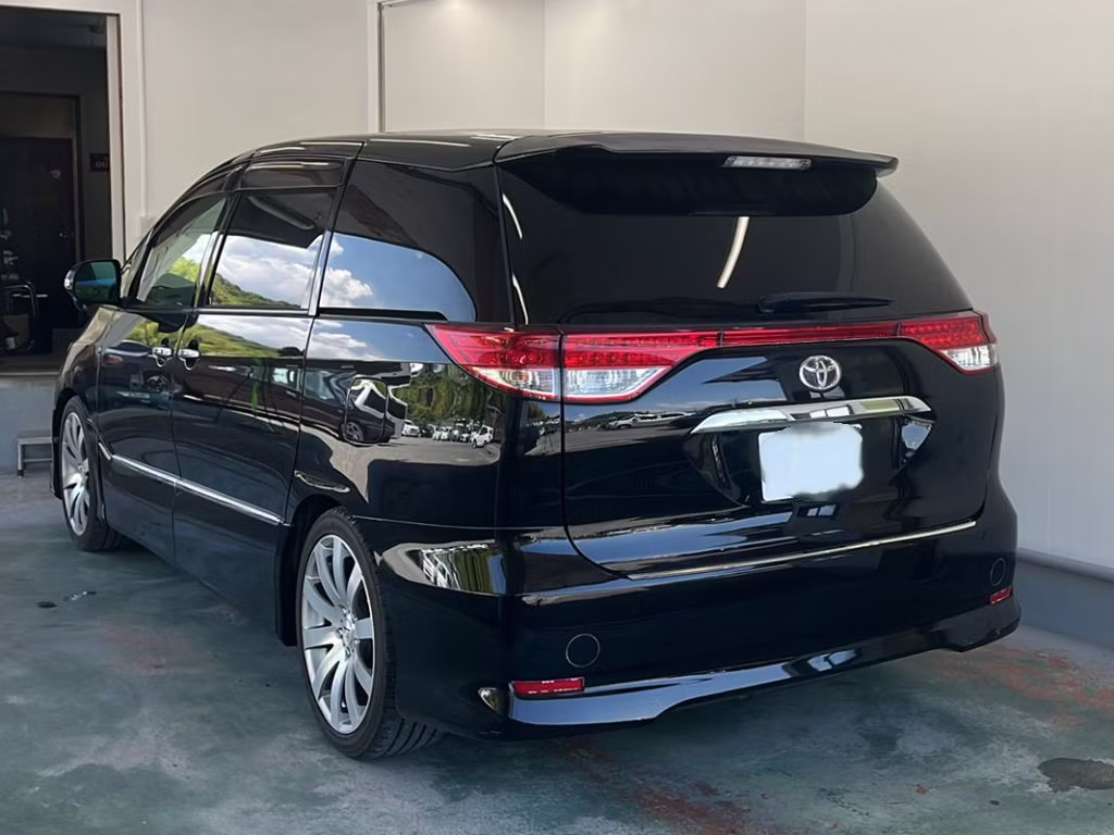 TOYOTA ESTIMA