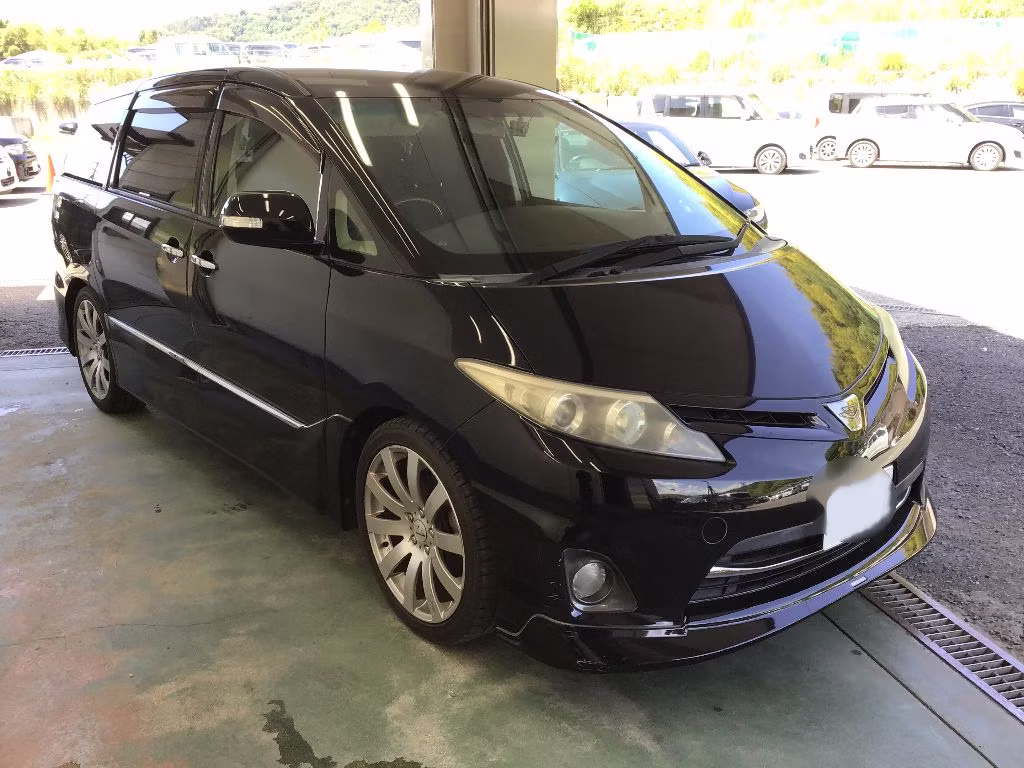TOYOTA ESTIMA