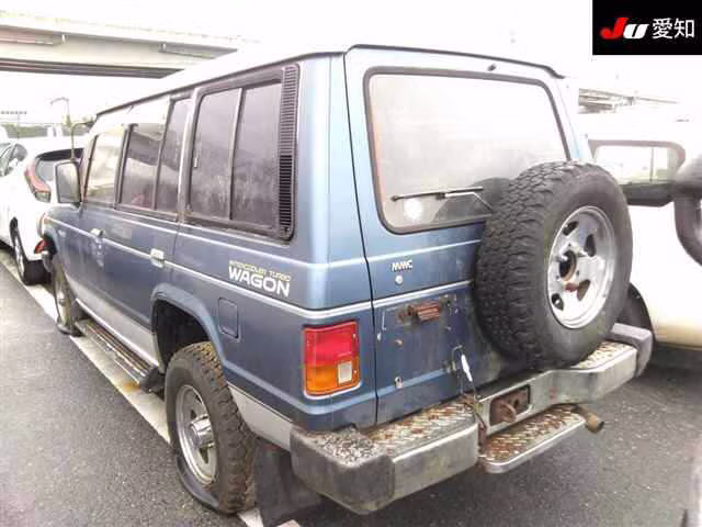 MITSUBISHI PAJERO