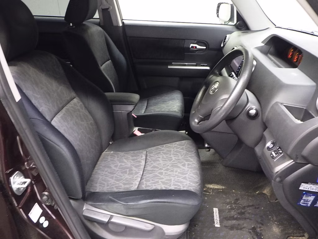 TOYOTA COROLLA RUMION
