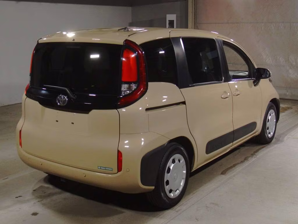 TOYOTA SIENTA
