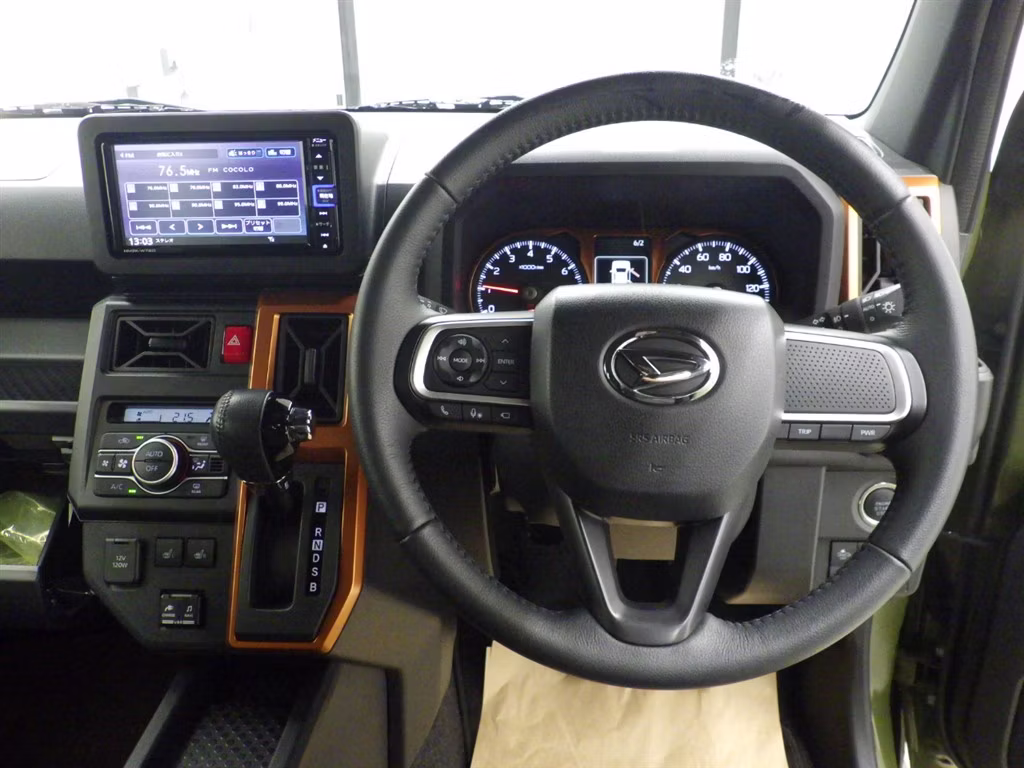 DAIHATSU TAFT