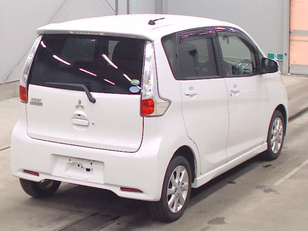 MITSUBISHI EK CUSTOM