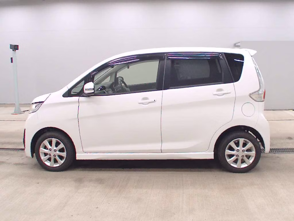 MITSUBISHI EK CUSTOM