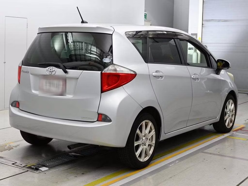 TOYOTA RACTIS