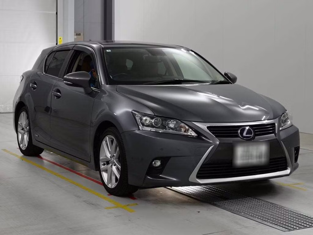 LEXUS CT200H