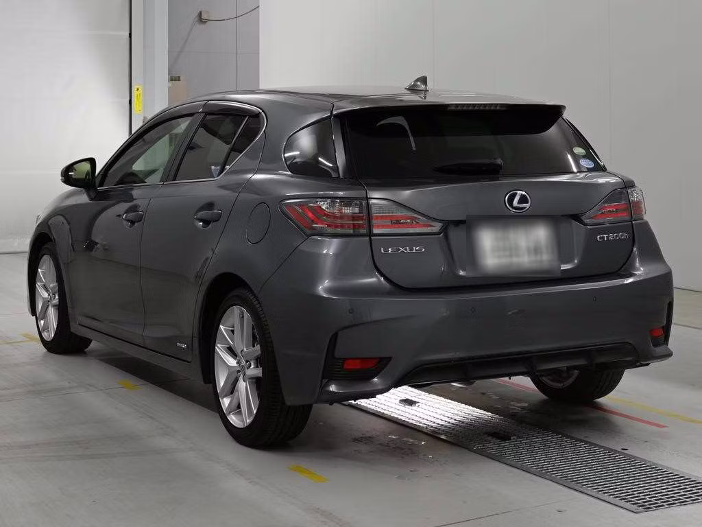 LEXUS CT200H