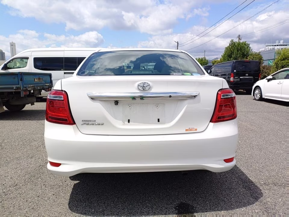 TOYOTA COROLLA AXIO