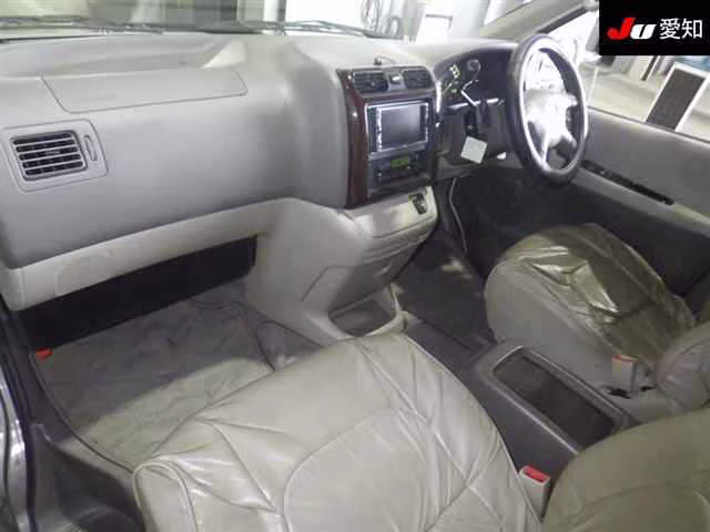 TOYOTA GRANVIA
