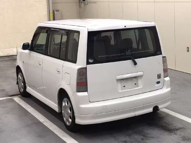 TOYOTA BB