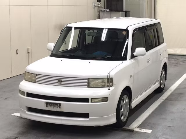 TOYOTA BB