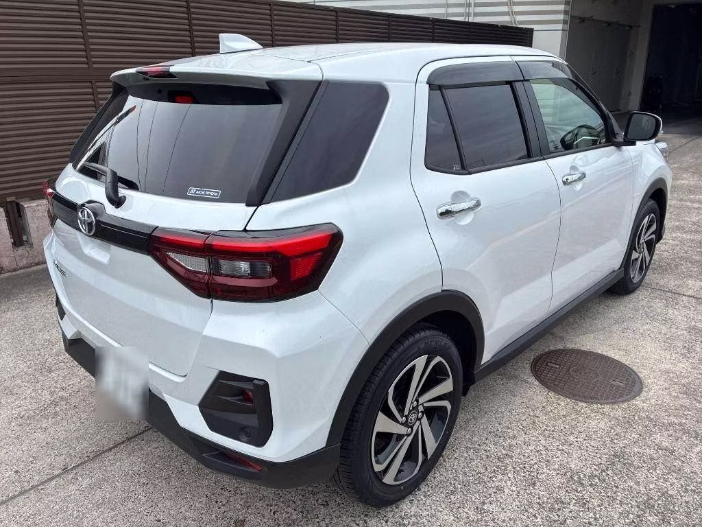 TOYOTA RAIZE