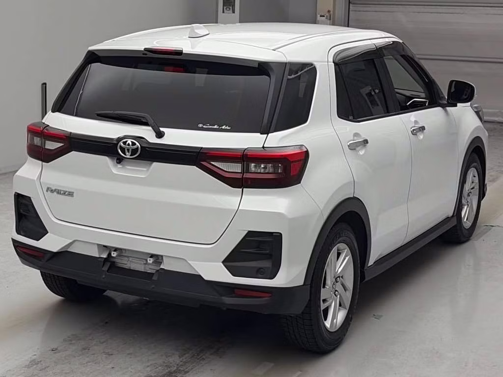 TOYOTA RAIZE