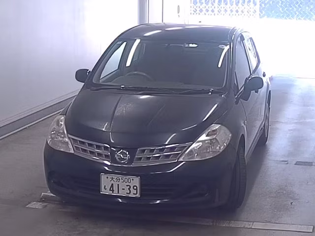 NISSAN TIIDA LATIO