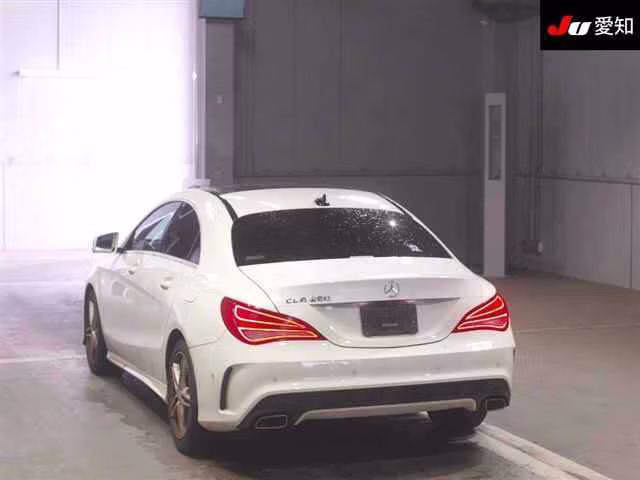 MERCEDES-BENZ CLA-CLASS