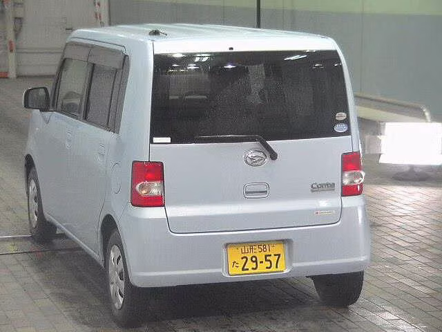DAIHATSU MOVE CONTE