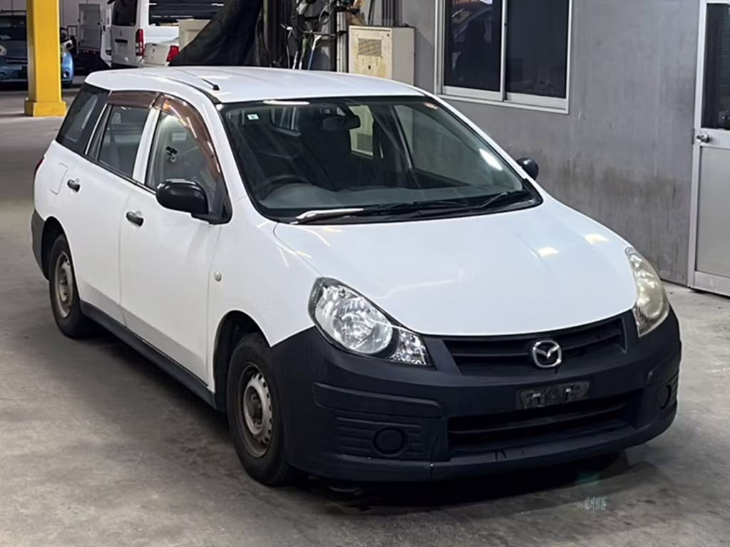 MAZDA FAMILIA