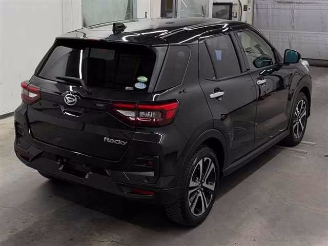 DAIHATSU ROCKY