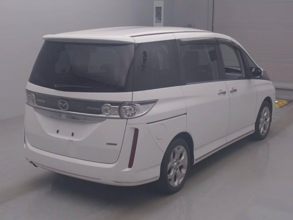 MAZDA BIANTE