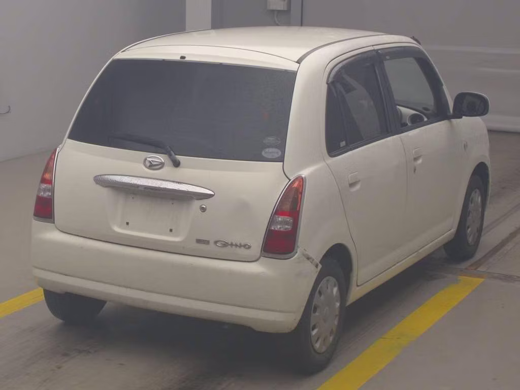 DAIHATSU MIRA GINO