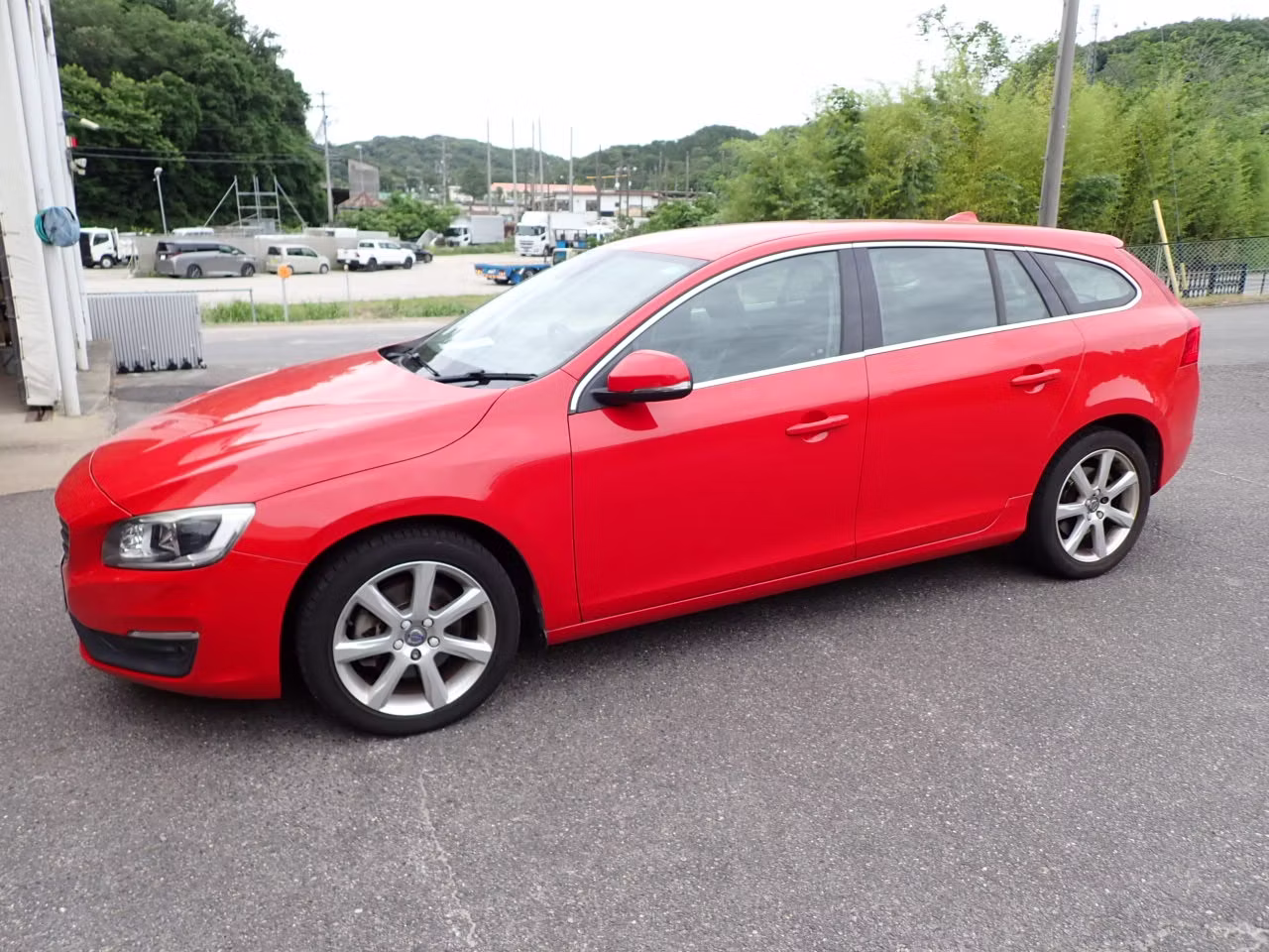 VOLVO V60
