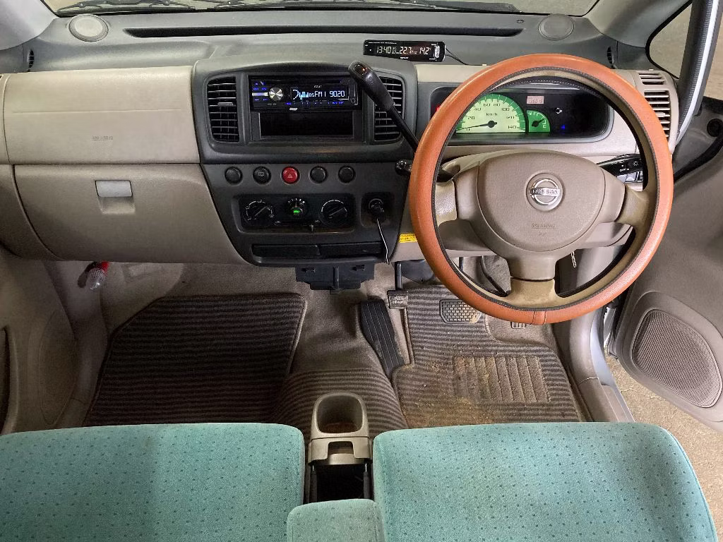 NISSAN MOCO