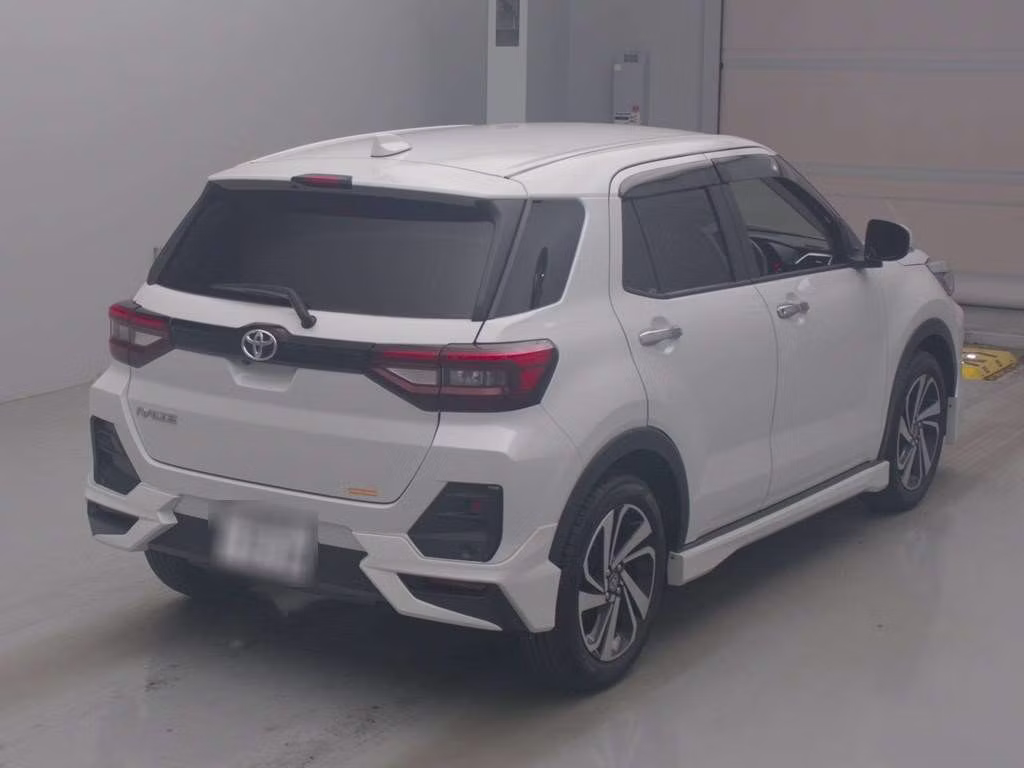 TOYOTA RAIZE