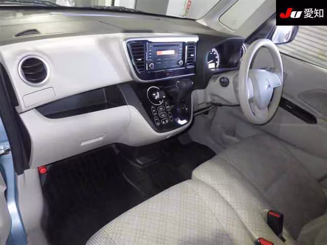 MITSUBISHI EK SPACE
