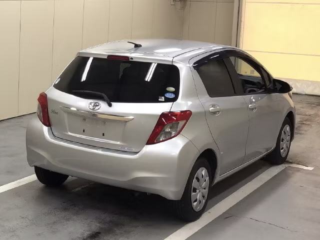 TOYOTA VITZ
