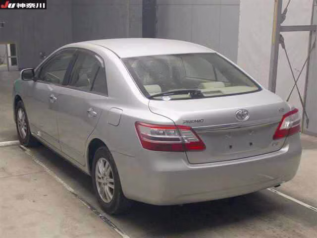 TOYOTA PREMIO