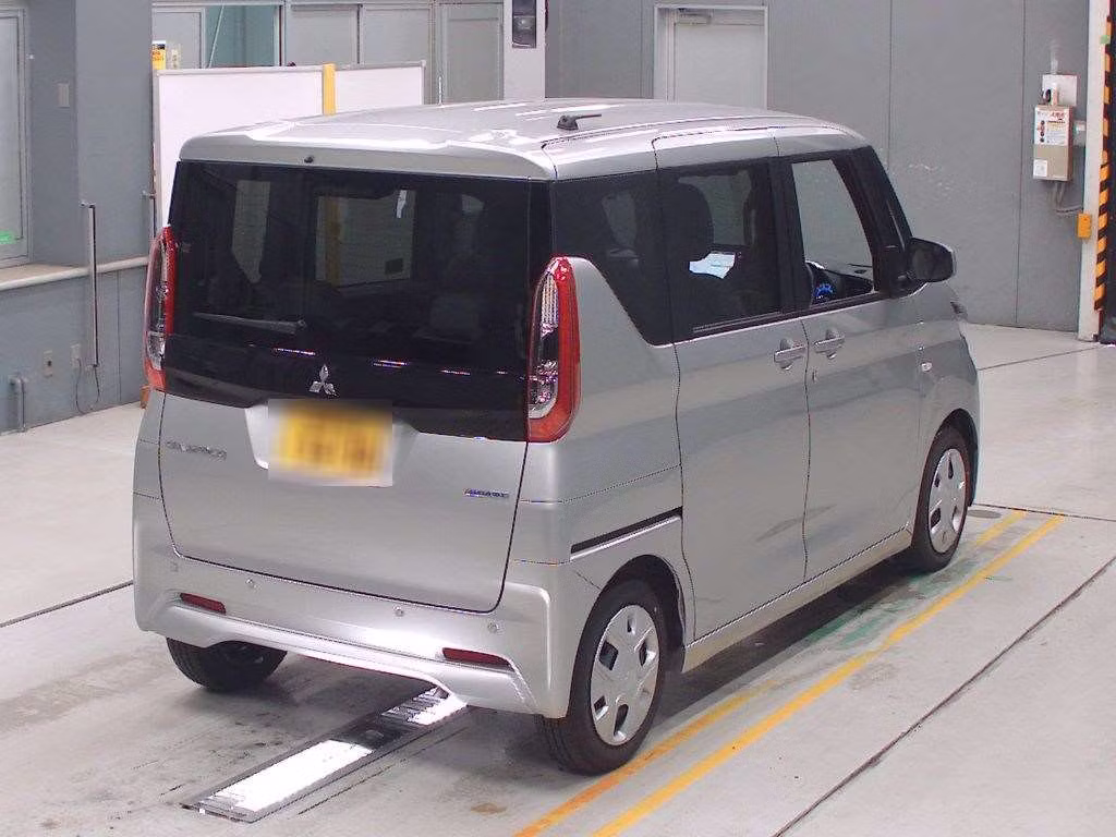MITSUBISHI EK SPACE