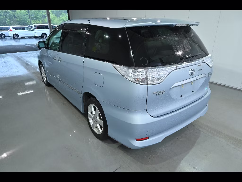TOYOTA ESTIMA