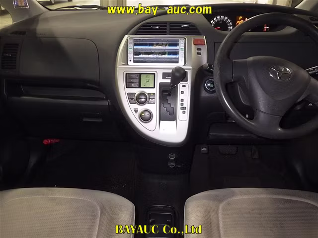 TOYOTA RACTIS