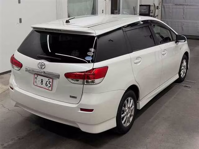 TOYOTA WISH