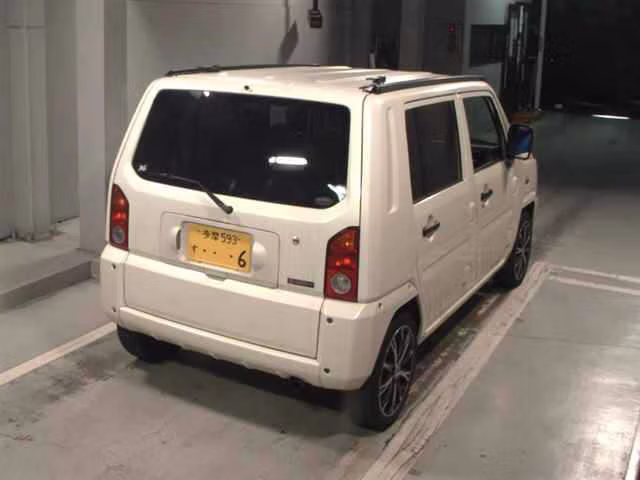 DAIHATSU NAKED