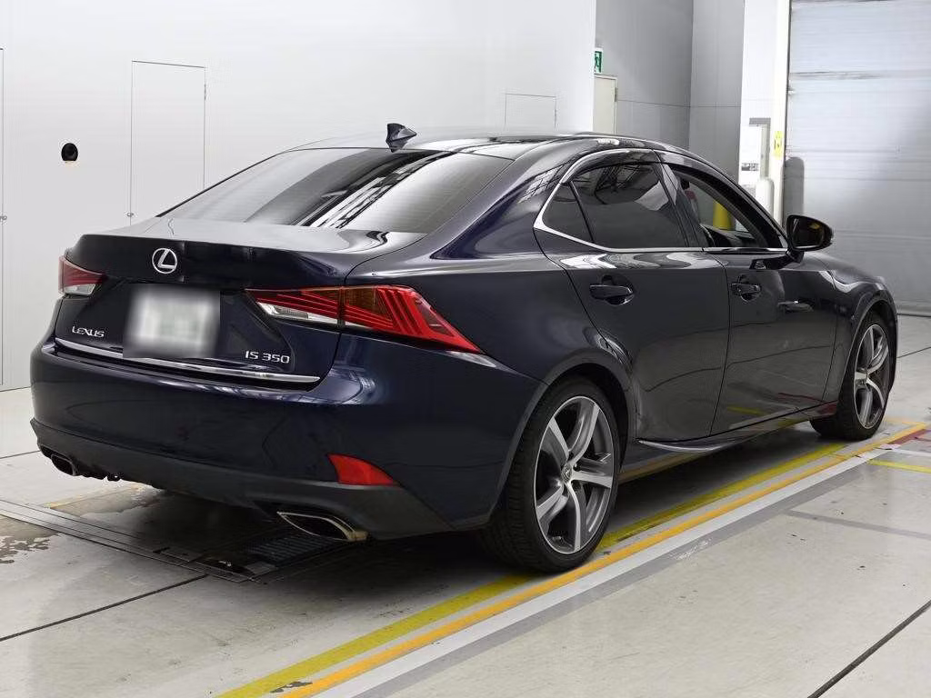 LEXUS IS350
