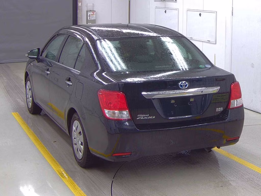 TOYOTA COROLLA AXIO