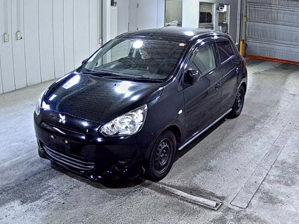 MITSUBISHI MIRAGE