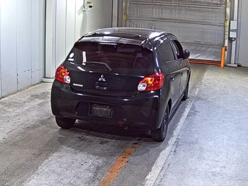 MITSUBISHI MIRAGE