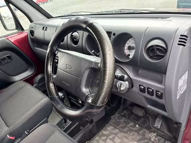 DAIHATSU NAKED