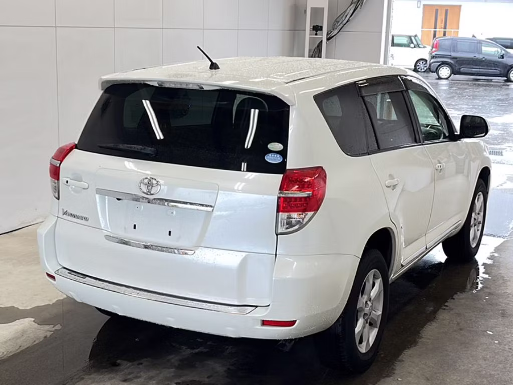TOYOTA VANGUARD