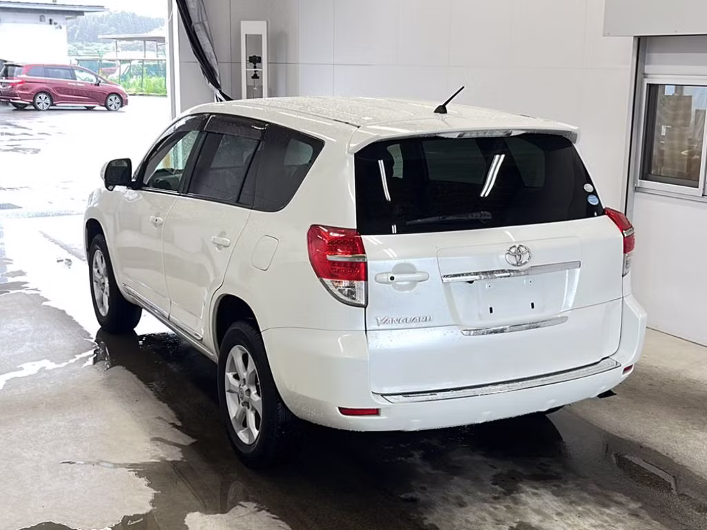 TOYOTA VANGUARD