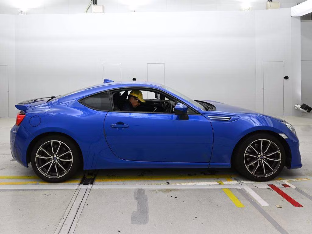 SUBARU BRZ