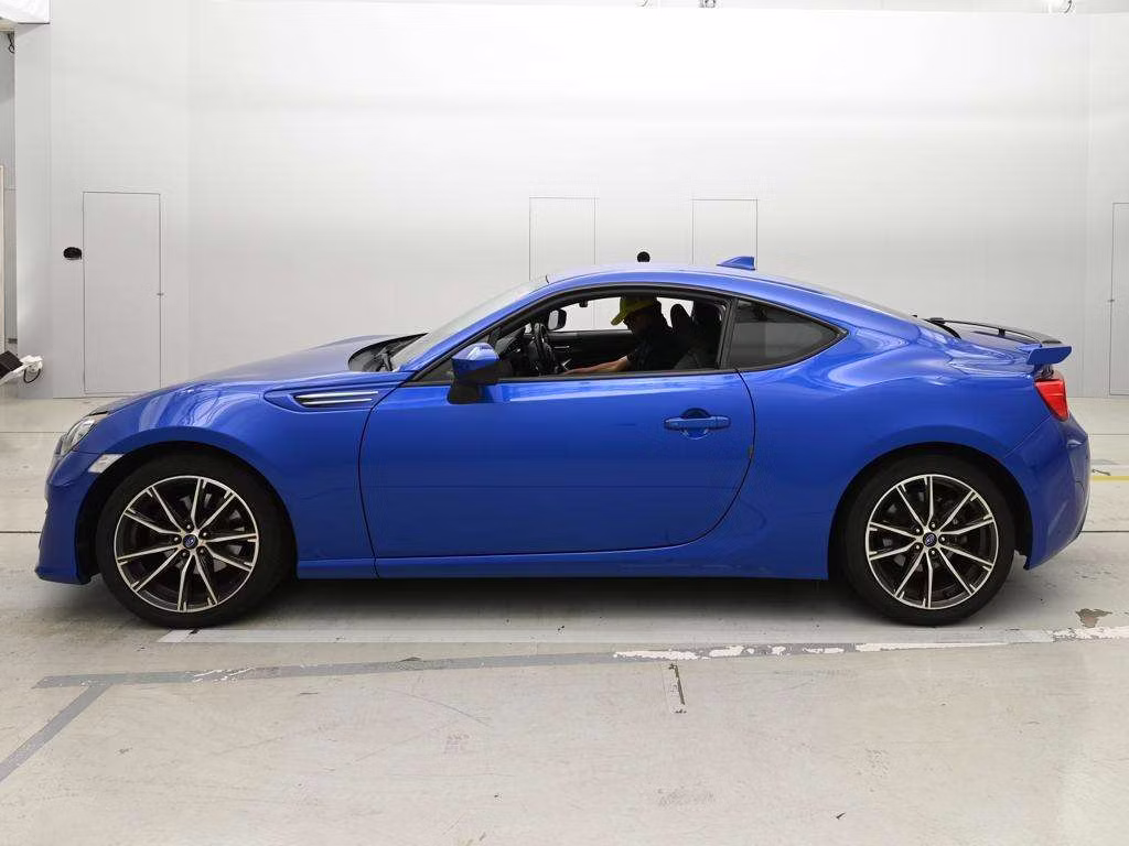 SUBARU BRZ