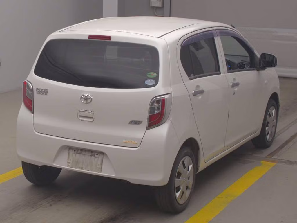 TOYOTA PIXIS EPOCH