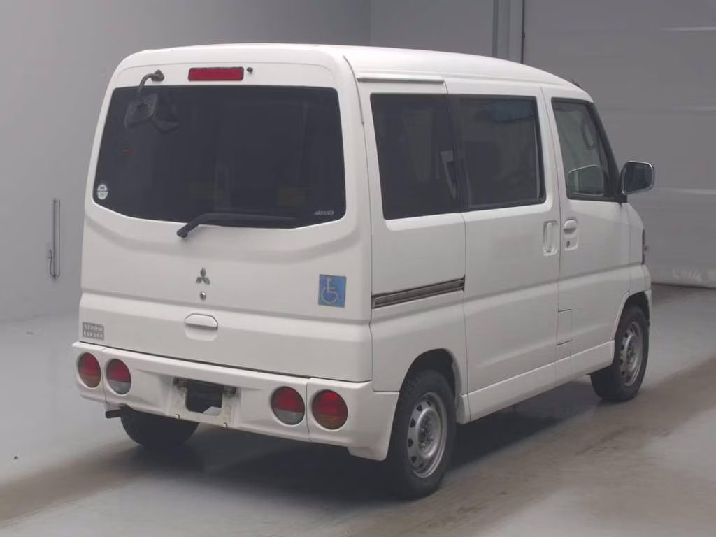 MITSUBISHI TOWN BOX