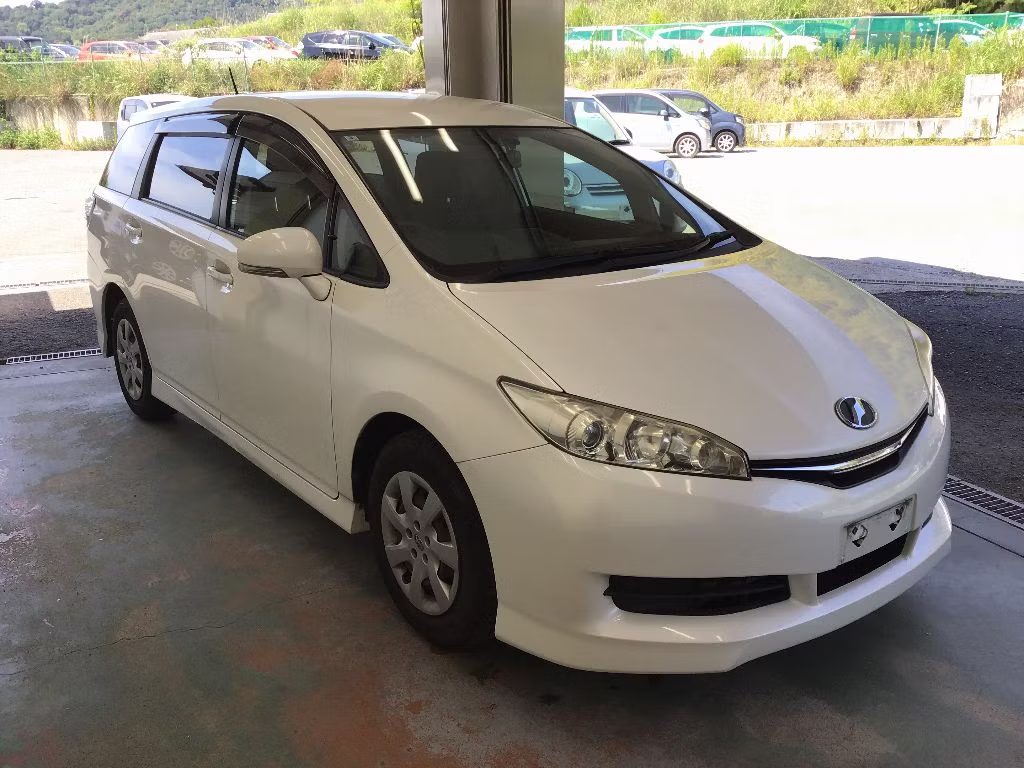 TOYOTA WISH