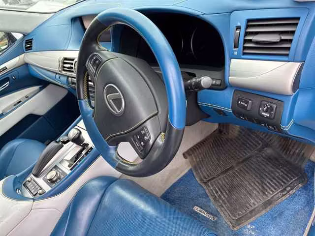 LEXUS LS600H