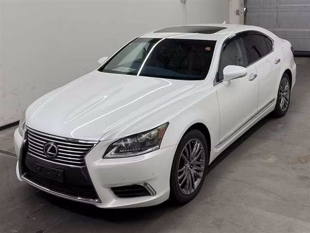 LEXUS LS600H