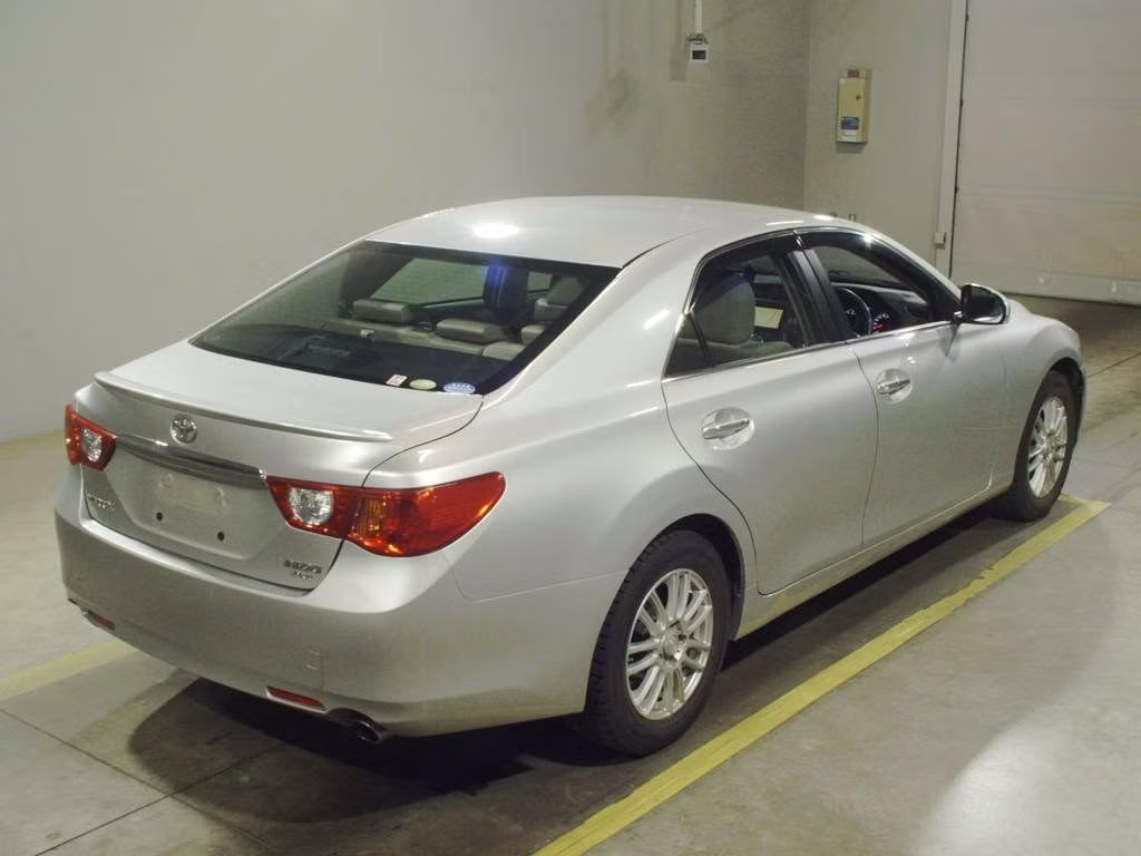TOYOTA MARK X